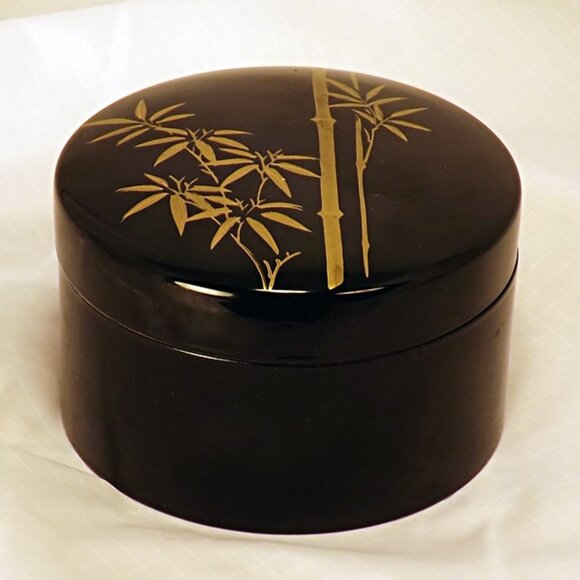 VTG Wajima-nuri lacquerware - Japanese Soy Sauce Bowls,  1960's - Picture 1 of 4